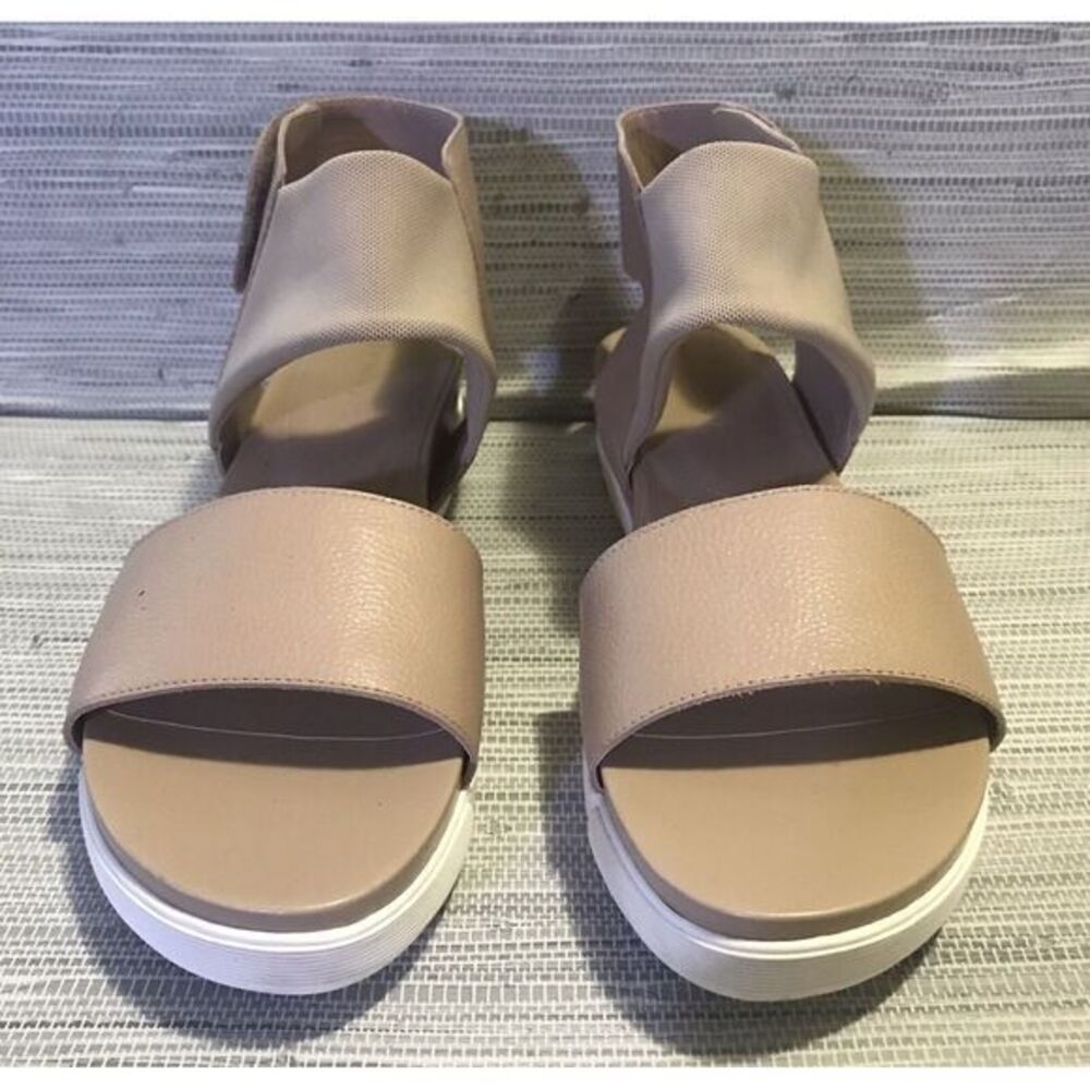 H By Halston Womens Size 10M Tan Leather Brin Sandals A273935
